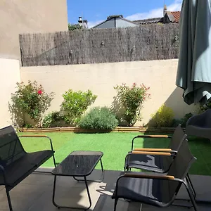 Appartement Maison De Village Avec Jardinet, Bruguieres